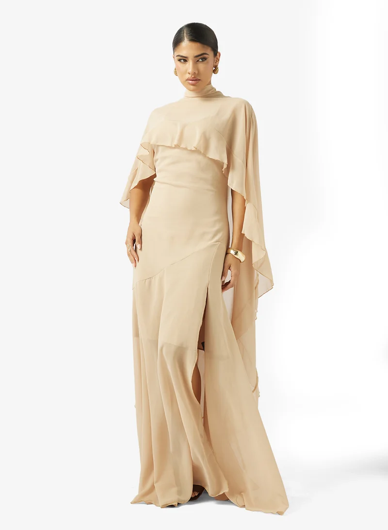 خزانة Dress With Ruffle Hem Cape